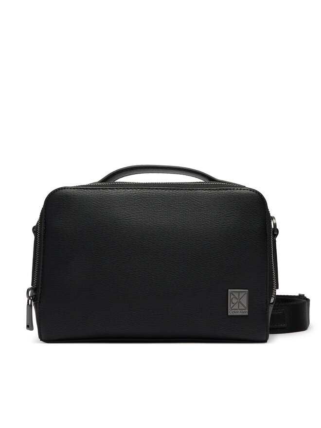 Calvin Klein Umhängetasche Calvin Klein Emblem Hw Camera Bag LV04D3291G Schwarz