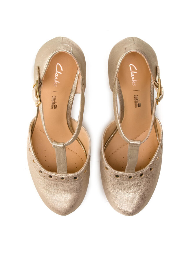 Clarks Туфлі Clarks Dalia Leah 261393024 Золотий