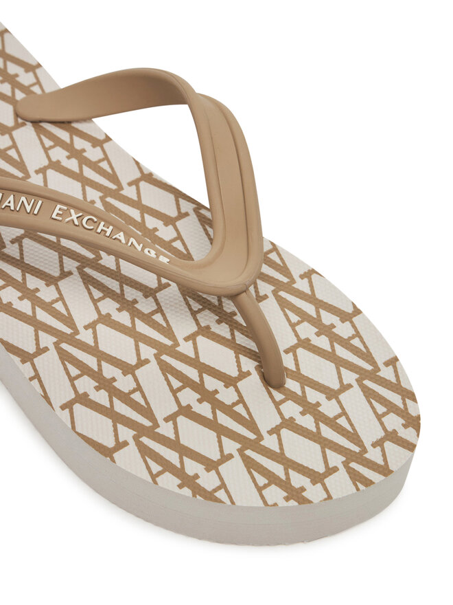 Armani Exchange Джапанки Armani Exchange XDQ010 XV700 U631 Бежов