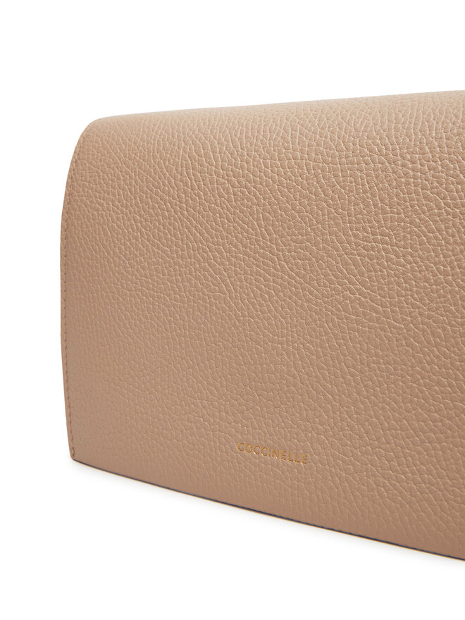Coccinelle Сумка Coccinelle S00 Coccinelle Dandy E5 S00 55 02 01 Бежевий