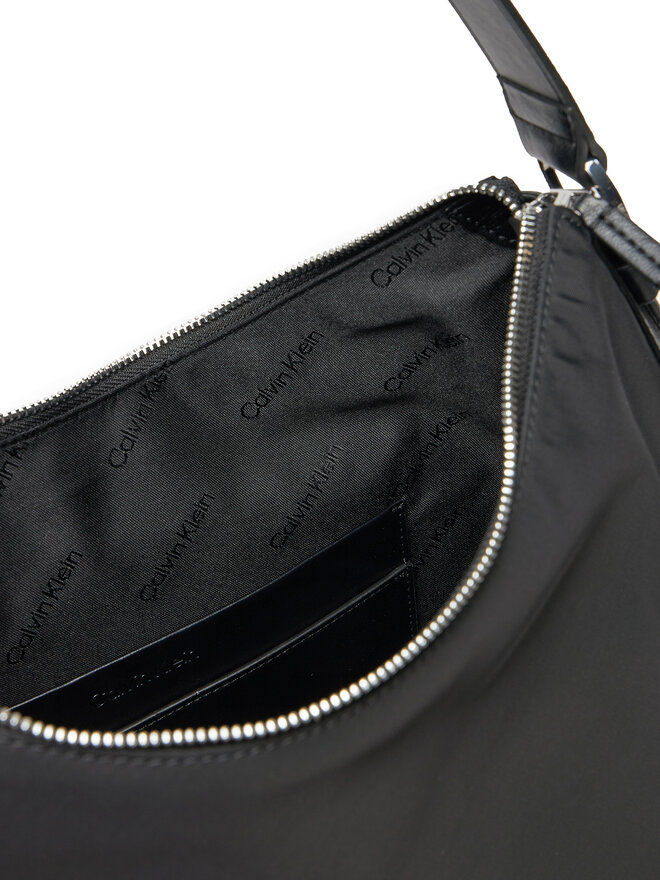 Calvin Klein Сумка Calvin Klein Ck Sense Medium Shopper_Nylon K60K613128 Чорний