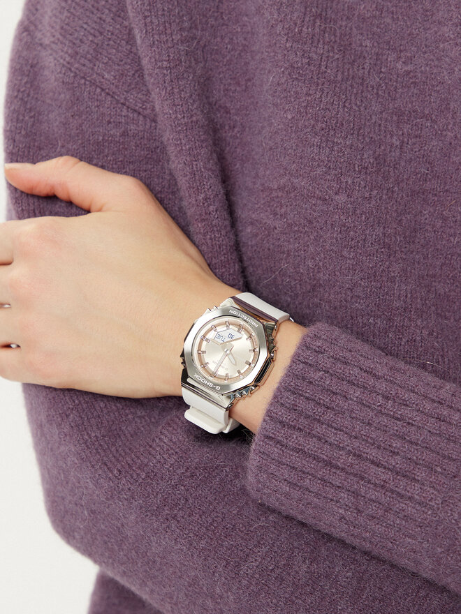 G-Shock Годинник G-Shock GM-S2110-7A9ER Білий