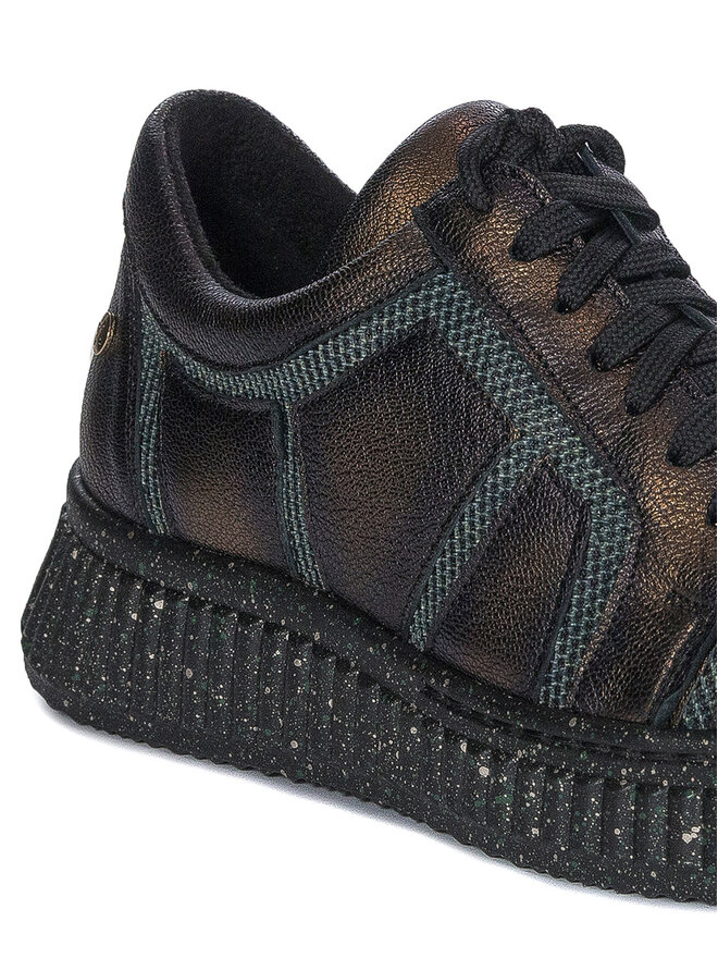 Maciejka Sneakers Maciejka 06713-25/00-8 Goldfarben
