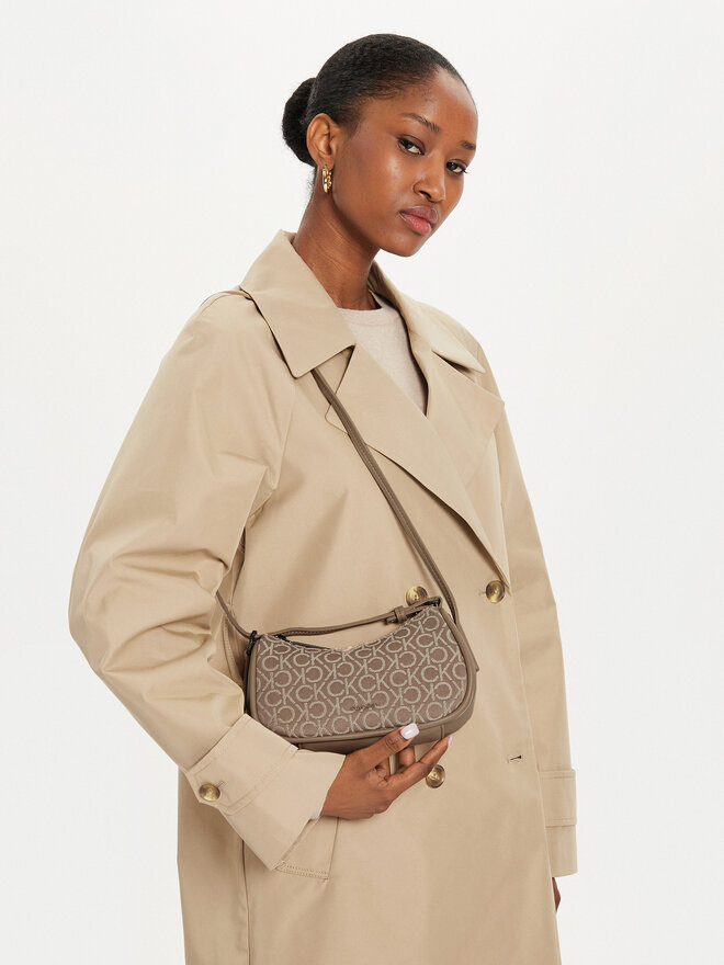 Calvin Klein Ročna torba Calvin Klein Ck Refine Conv Crossbody K60K612151 Bež