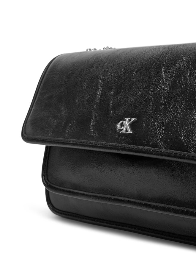 Calvin Klein Jeans Сумка Calvin Klein Jeans Chain Ew Flap Conv Chain Bag LV04K3084G Чорний