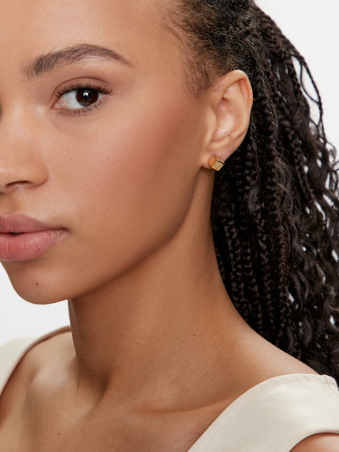 Calvin Klein Сережки Calvin Klein 35000246 Золотий