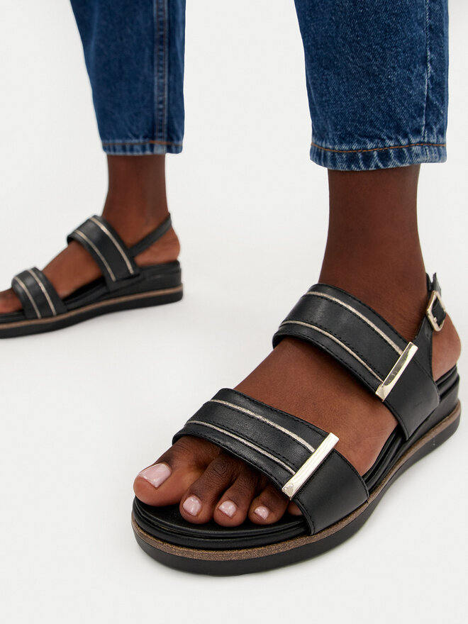 Tamaris Sandalen Tamaris 1-28217-42 Schwarz