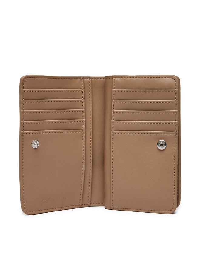 Calvin Klein Portafoglio grande da donna Calvin Klein Ck Daily Medium Bifold_Pbl K60K613075 Beige