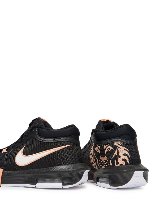 Nike Basketbalové boty Nike Lebron Witness VIII HQ2139-001 Černá