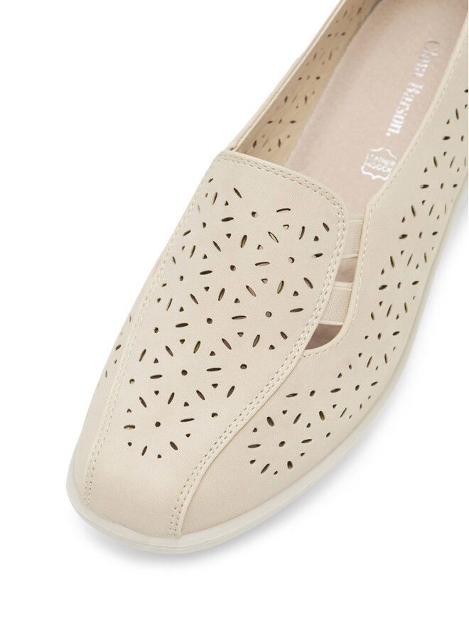 Clara Barson Туфлі Clara Barson WSS21169-01 Бежевий