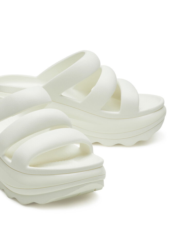 Crocs Pantoletten Crocs Mega Crush Triple Strap 209842 Écru