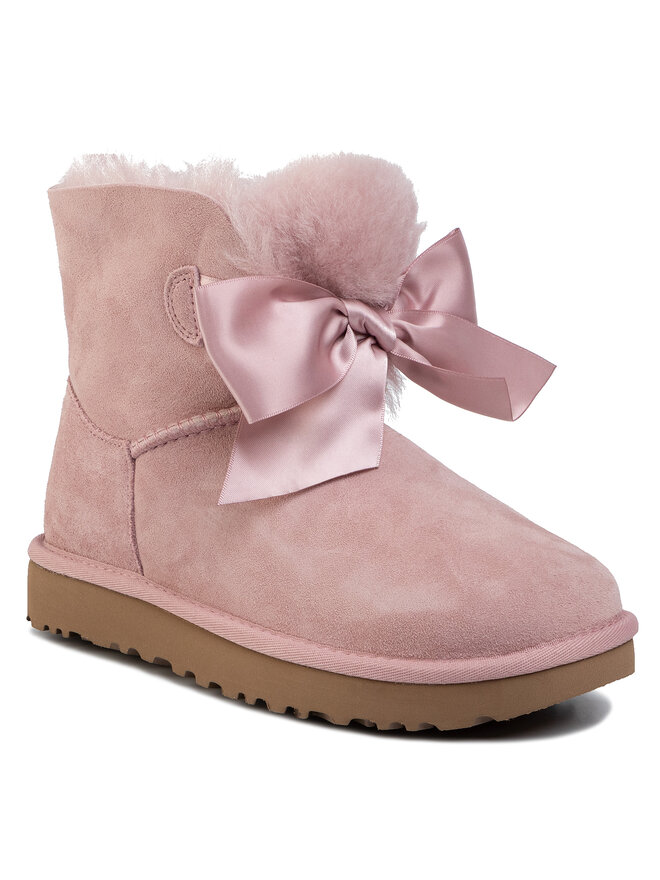 Ugg w gita top