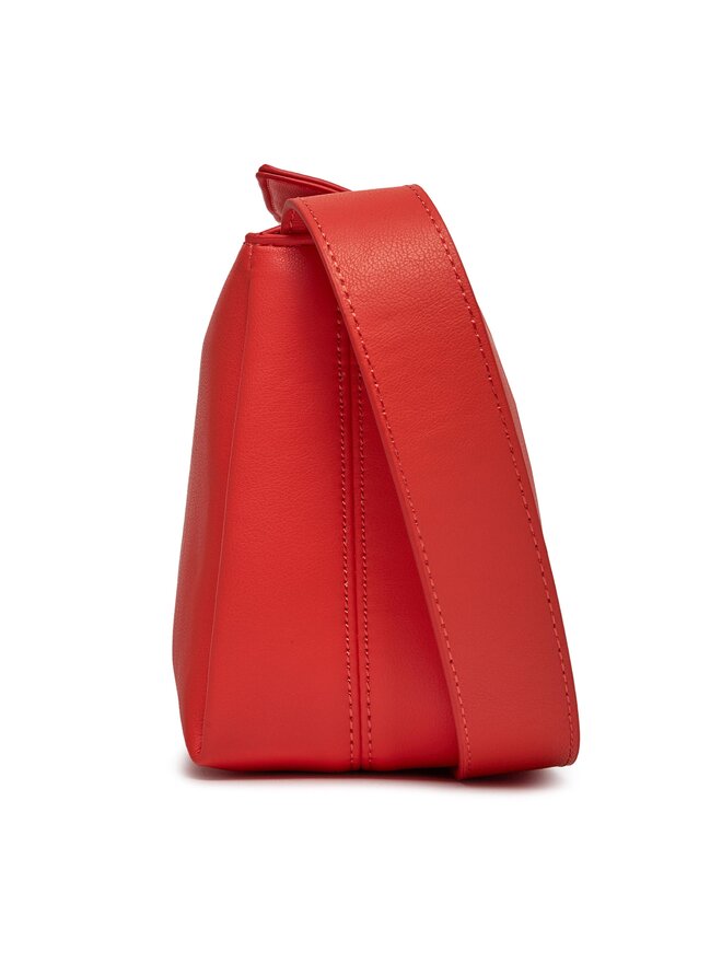 Small calvin klein purse on sale