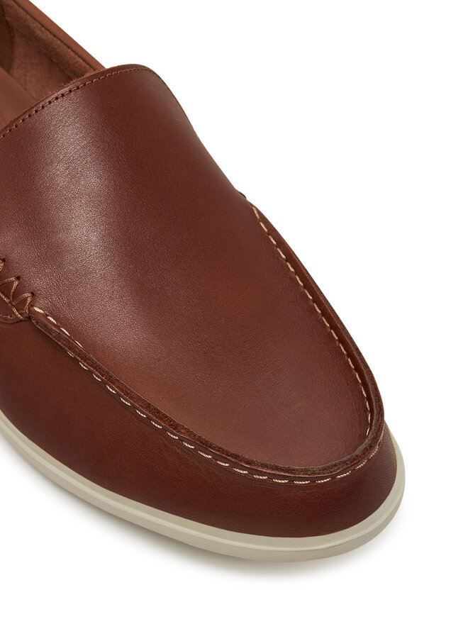 Clarks Mokaszin Clarks Bratton Loafer 26181279 Barna