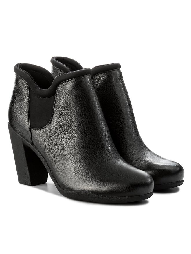 Bottines Clarks Adya Bella 261294744 Noir chaussures