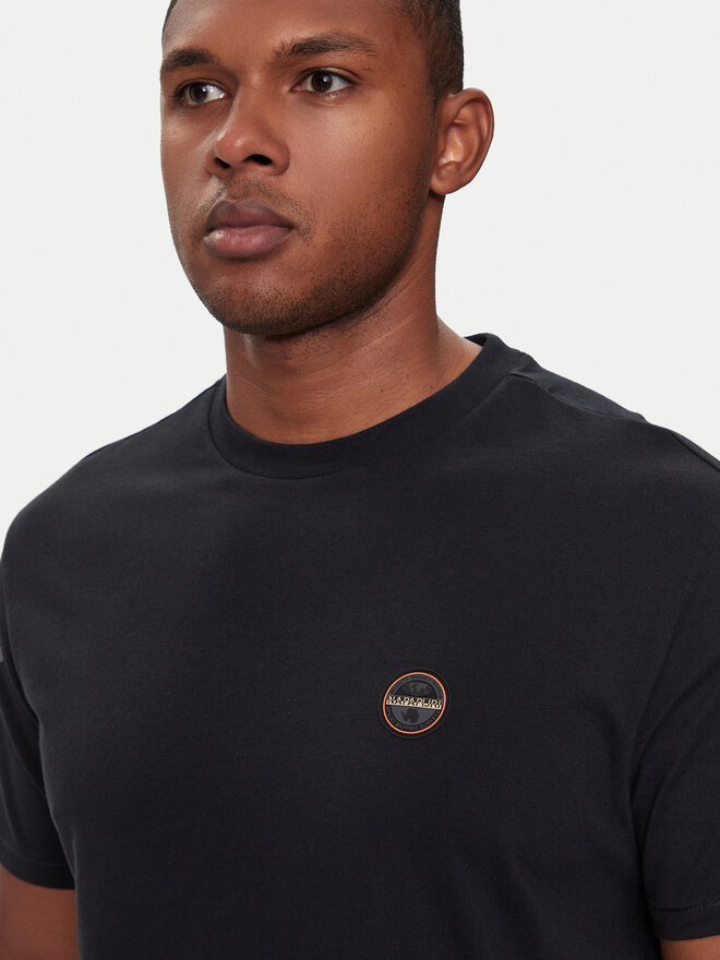 Napapijri Napapijri Marškinėliai S-Badge NP0A4I3N Juoda Regular Fit