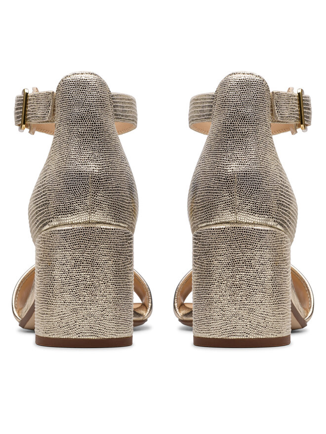 Clarks Σανδάλια Clarks Ezoria Mae 26181296 Χρυσό