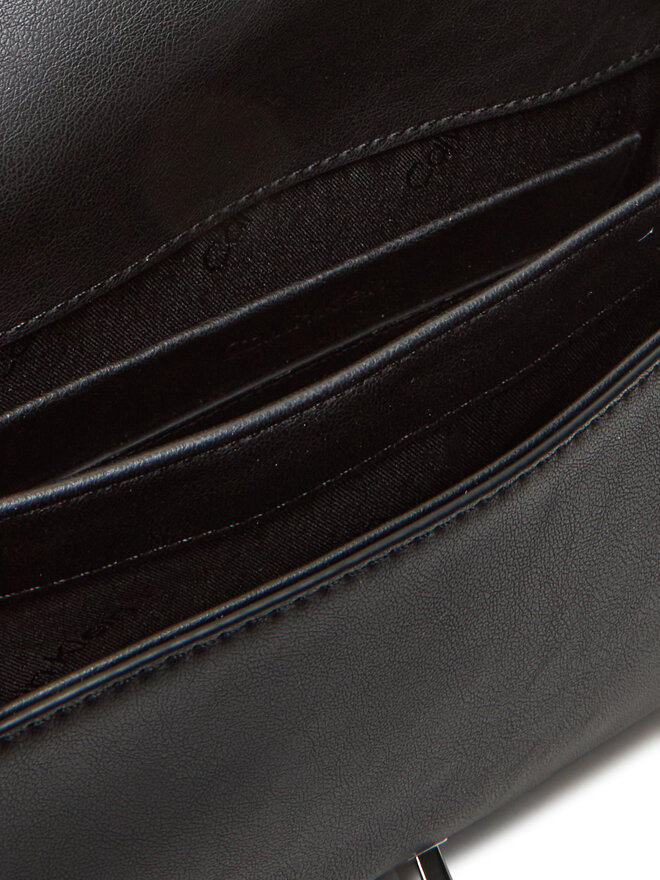 Calvin Klein Handtasche Calvin Klein Re-Lock Medium Chain LV04F3104G Schwarz