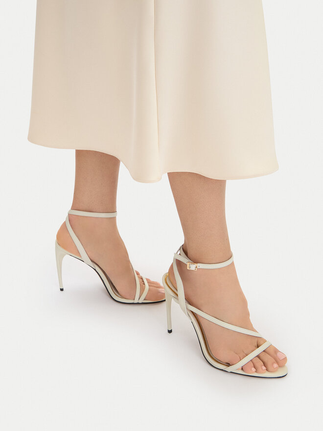 Eva Minge Sandalen Eva Minge EO-TORI-LT2035-6 Weiß
