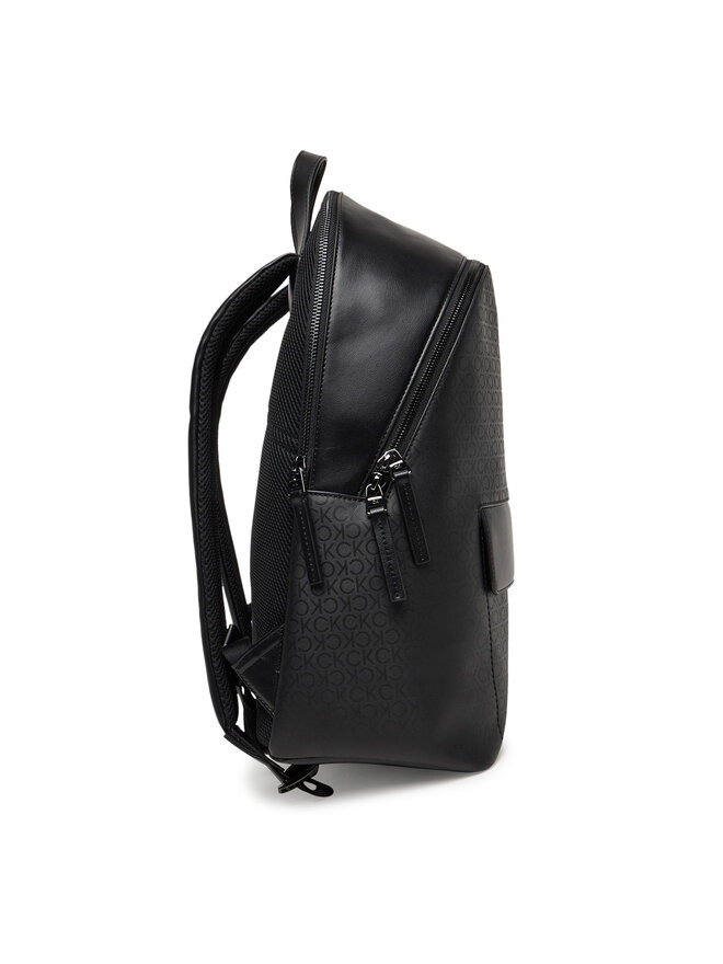 Calvin Klein Nahrbtnik Calvin Klein Ck Sleek 2G Round Bp Mono K50K512959 Črna