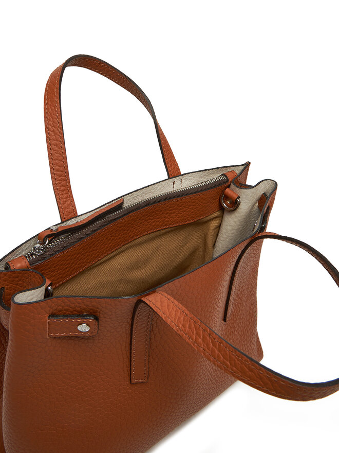 Gianni Chiarini Ročna torba Gianni Chiarini Altea BS 11646 RNGDBL Rjava