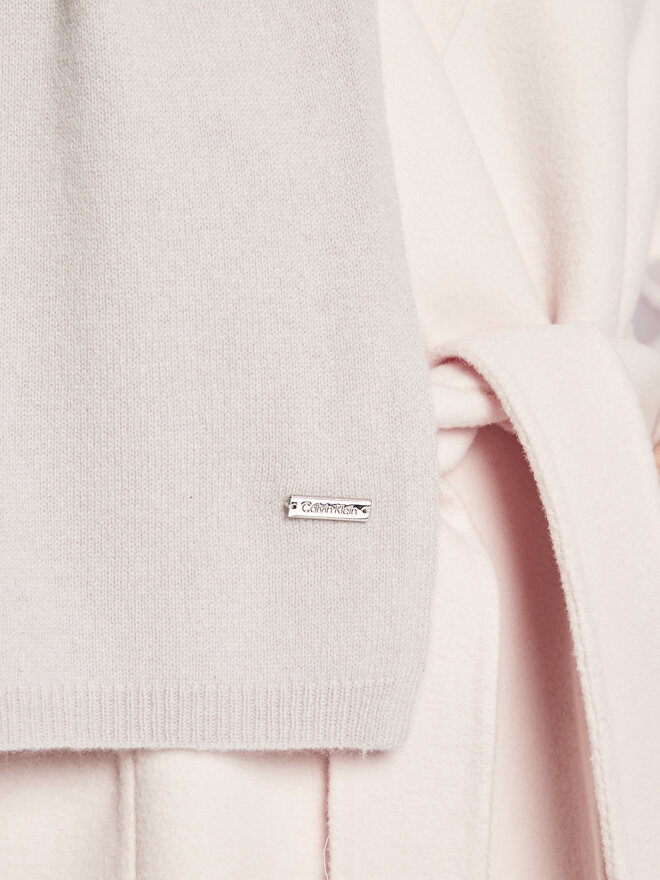 Calvin Klein Šál Calvin Klein K60K609924 Šedá