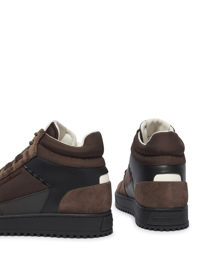 Emporio Armani Снікерcи Emporio Armani EM004840 AF23155 Коричневий