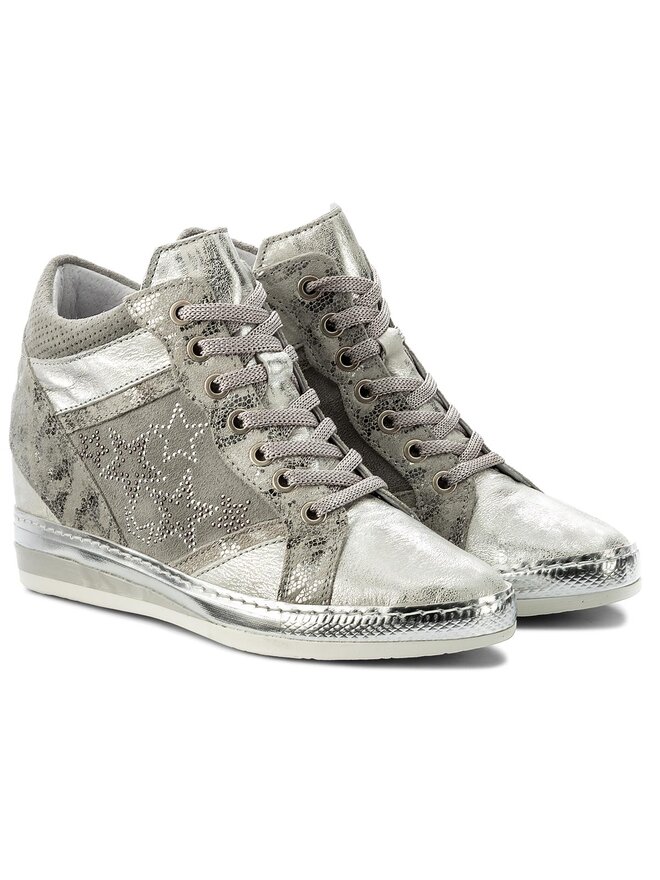 Calzature khrio deals
