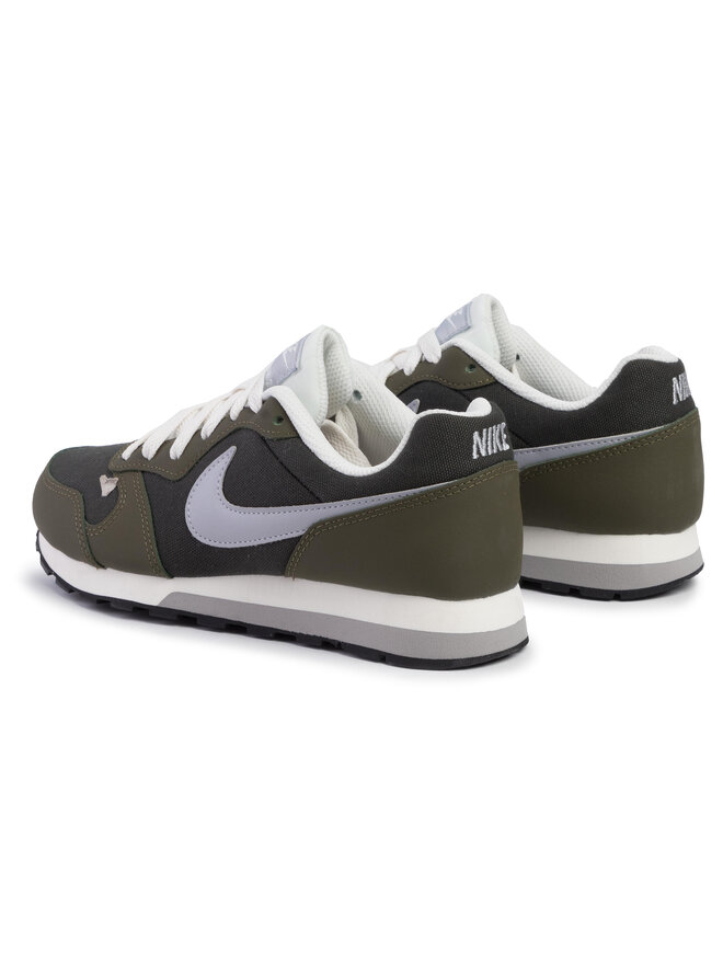 Nike Sneakersy Nike MD Runner 2 (GS) 807316 301 Zelená