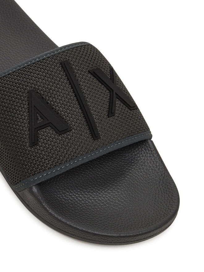 Armani Exchange Шльопанці Armani Exchange XUP001 XV820 R401 Чорний