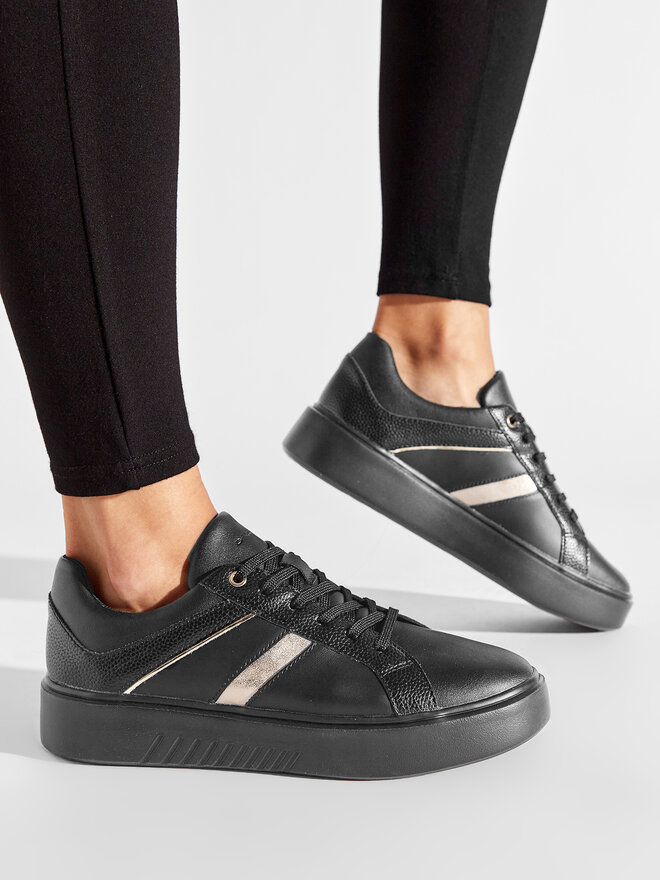 Sneakers Geox D Nhenbus C D268DC 0BU85 C9999 Noir chaussures