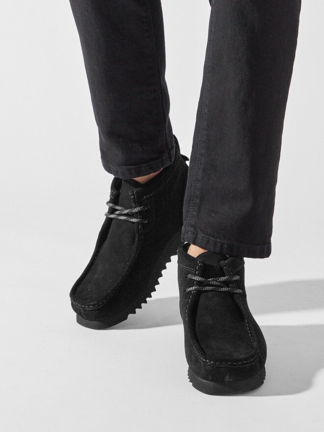 Clarks Wallabee2 FTRE  （ブラックインタレスト） Trzewiki Clarks Wallabee2 Ftre 261749367 Czarny | eobuwie.com.pl