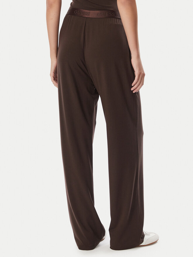 Guess Guess Jogginghose O6BB06 K5060 Braun Regular Fit