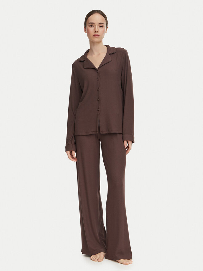 Guess Guess Pyjama O6BX04 K5041 Dunkelbraun Regular Fit