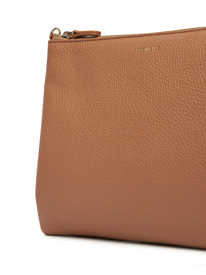 Coccinelle Torbica Coccinelle Crossbody E5 MMA 55 F4 01 Smeđa