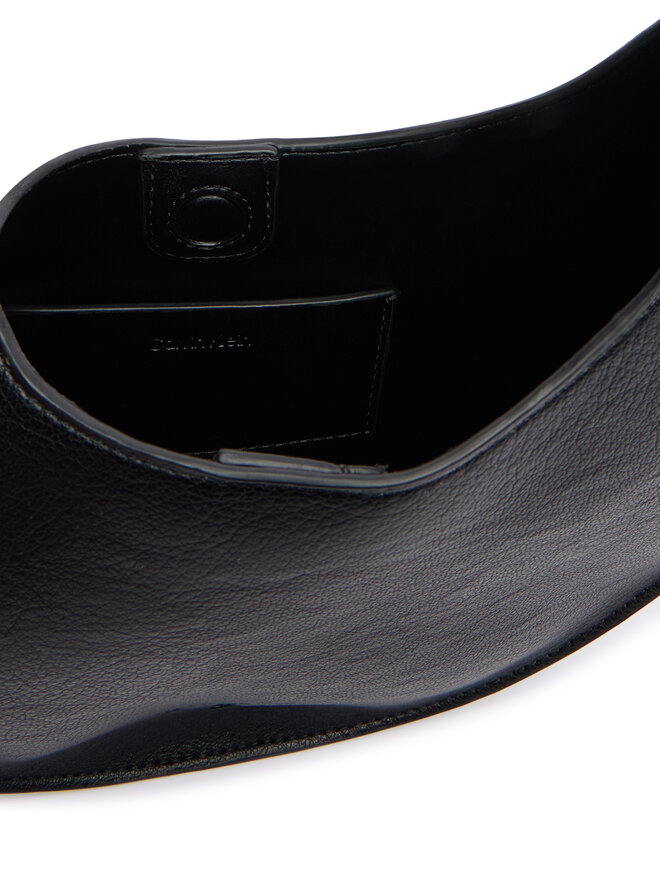Calvin Klein Handtasche Calvin Klein Asym Buckle Shoulder Bag LV04F3872G Schwarz