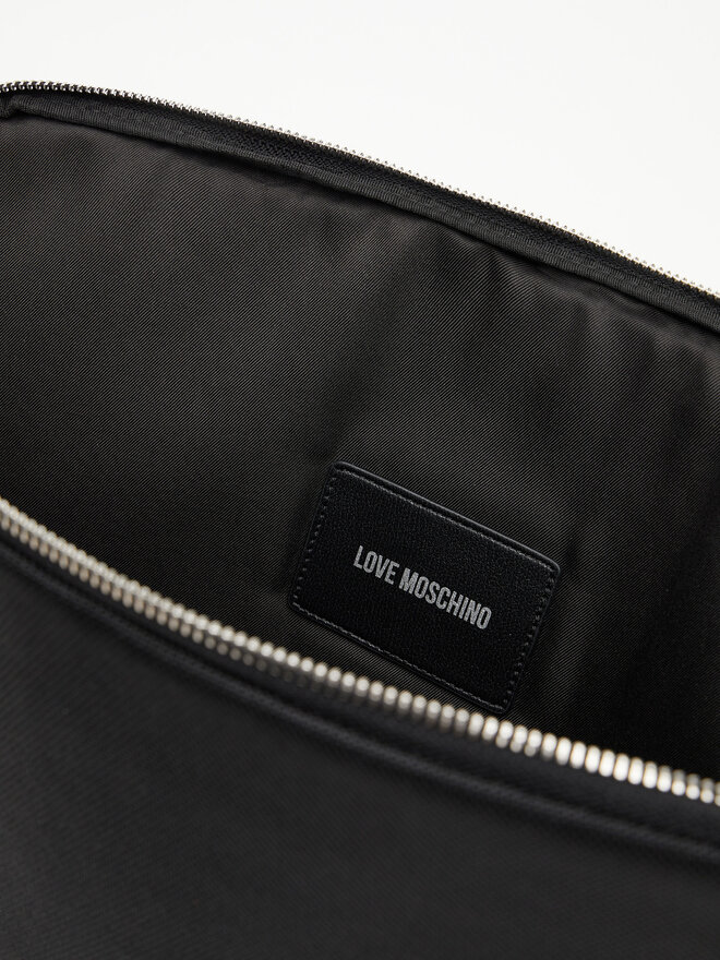LOVE MOSCHINO Laptoptáska LOVE MOSCHINO JC5010PP1MLN100A Fekete