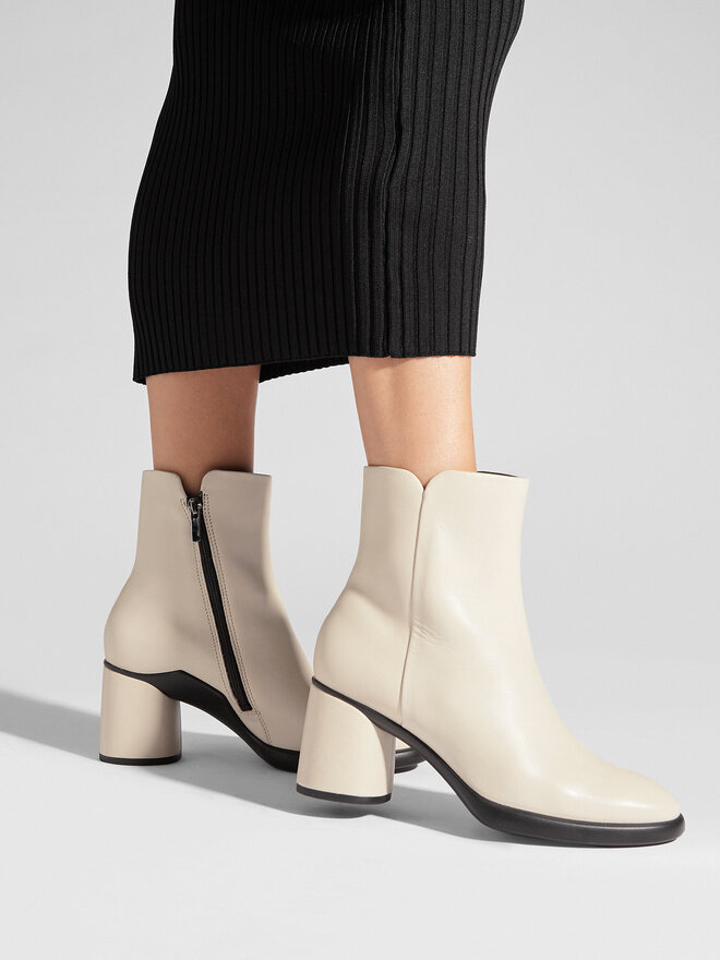 ECCO Botki ECCO Sculpted Lx 55 22261301378 Biały