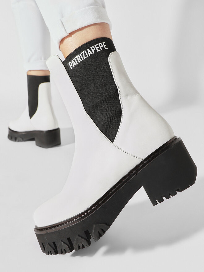 Patrizia Pepe Μποτάκια με λάστιχο Patrizia Pepe CY9814/L011-W146 Λευκό