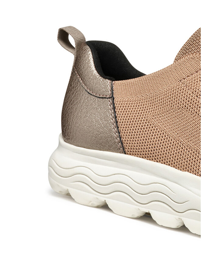 Geox Sneakersy Geox D Spherica D55NUB 09T2N C5000 Brązowy