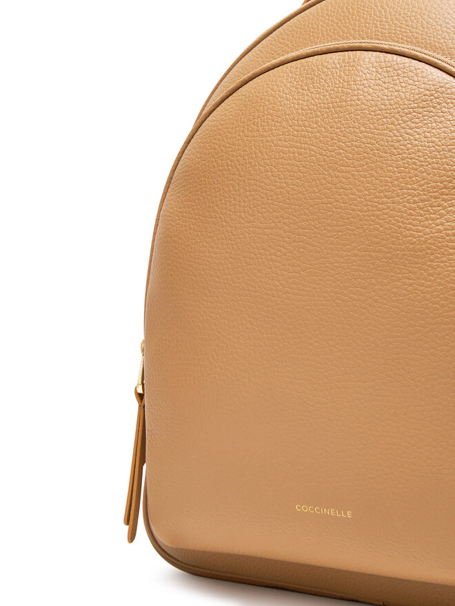 Coccinelle Batoh Coccinelle E1 R1K 14 01 01 Hnědá