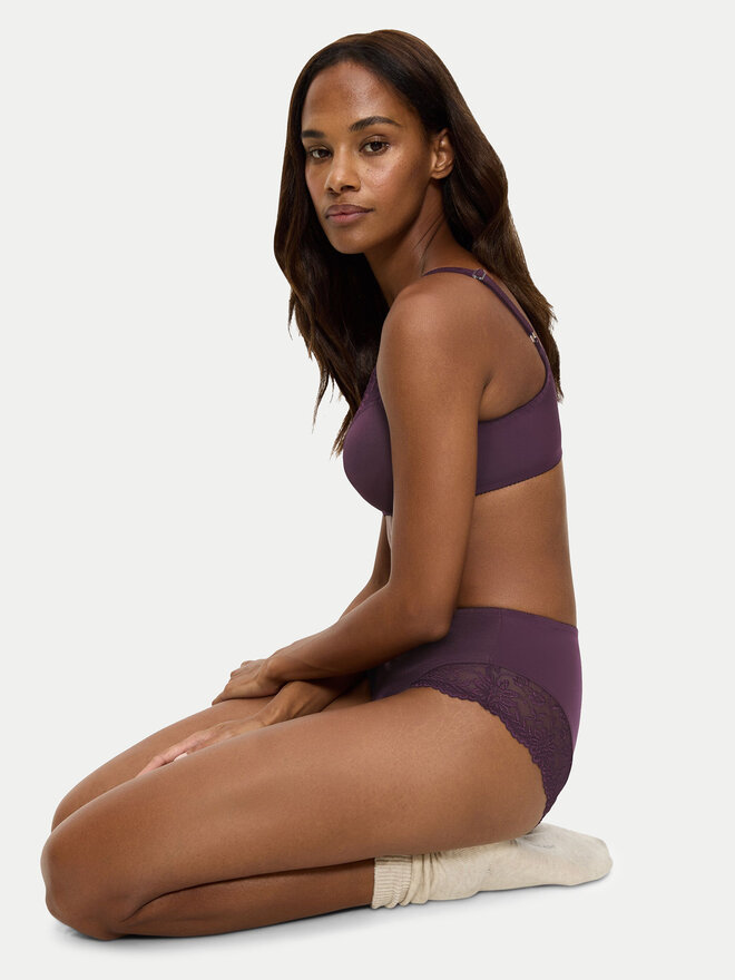 Triumph Triumph Klasične spodnje hlačke z visokim pasom Ladyform Soft Maxi 10210671 Vijolična