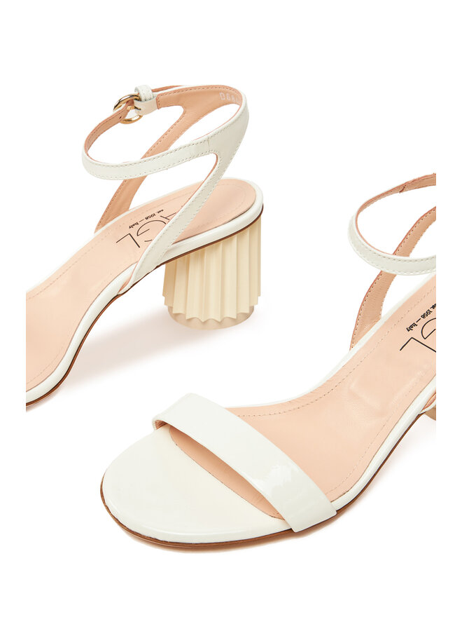 AGL Sandalen AGL Dorica M D684002PCKB149G462 Beige
