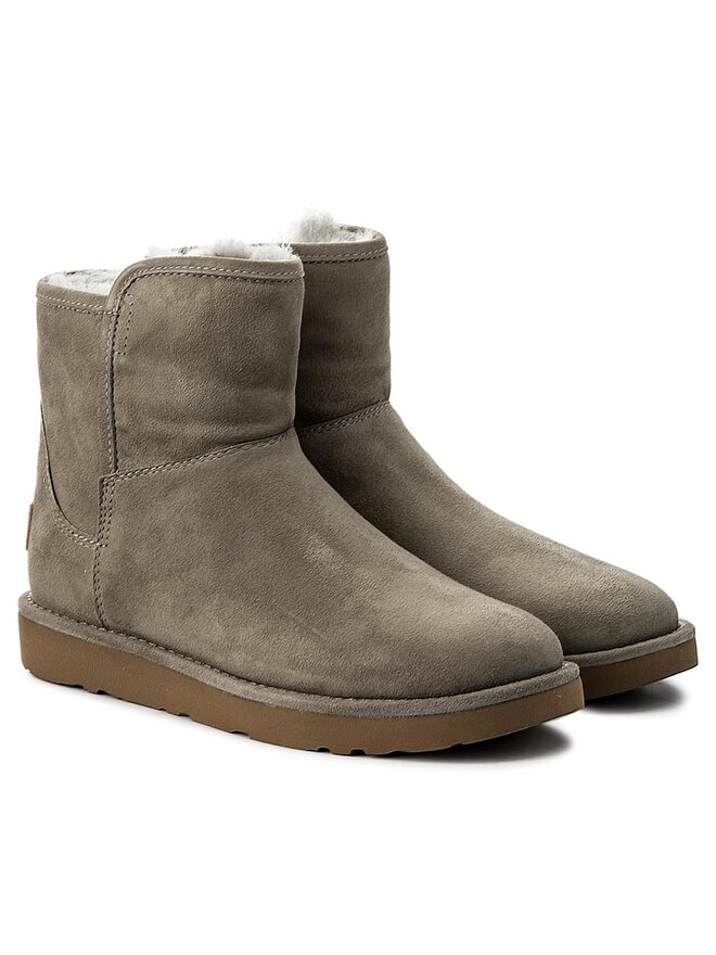 Ugg stivali da neve hot sale