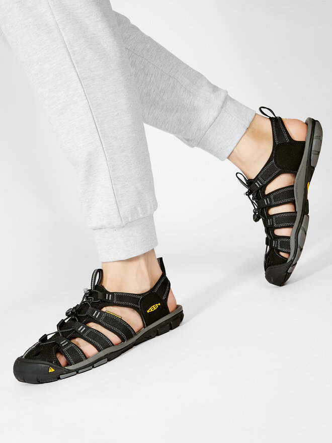 Keen Σανδάλια Keen Clearwater Cnx 1008660 Μαύρο