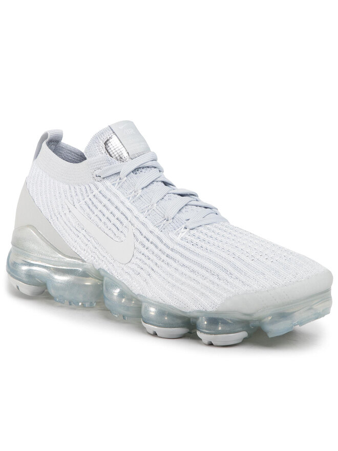 All white flyknit vapormax sales