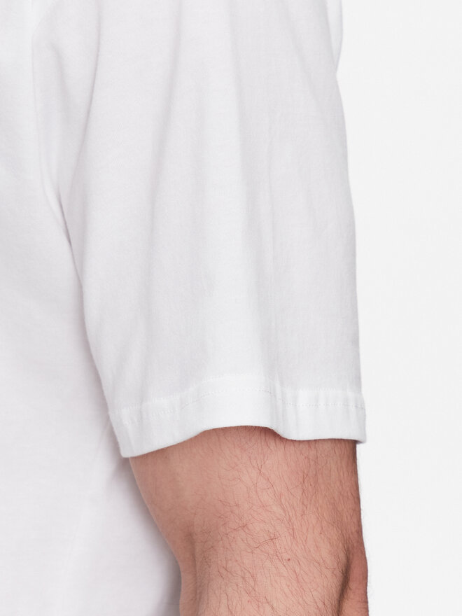New Balance New Balance Marškinėliai Essentials Stacked Logo MT31541 Balta Relaxed Fit