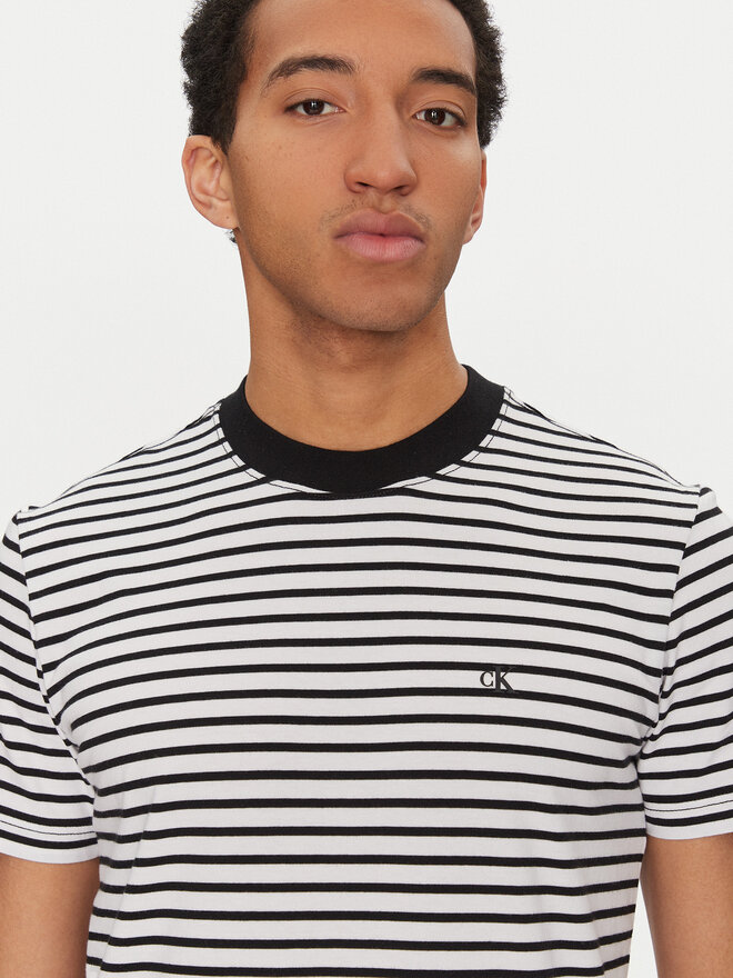 Calvin Klein Jeans Calvin Klein Jeans T-Shirt J30J326683 Μαύρο Regular Fit