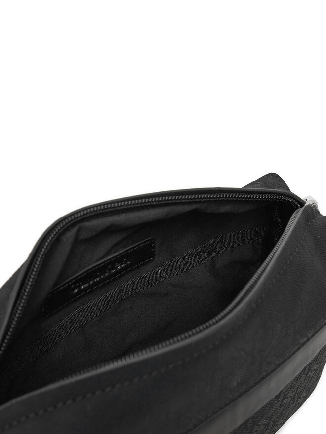 Calvin Klein Kabelka Calvin Klein K50K512807 Černá
