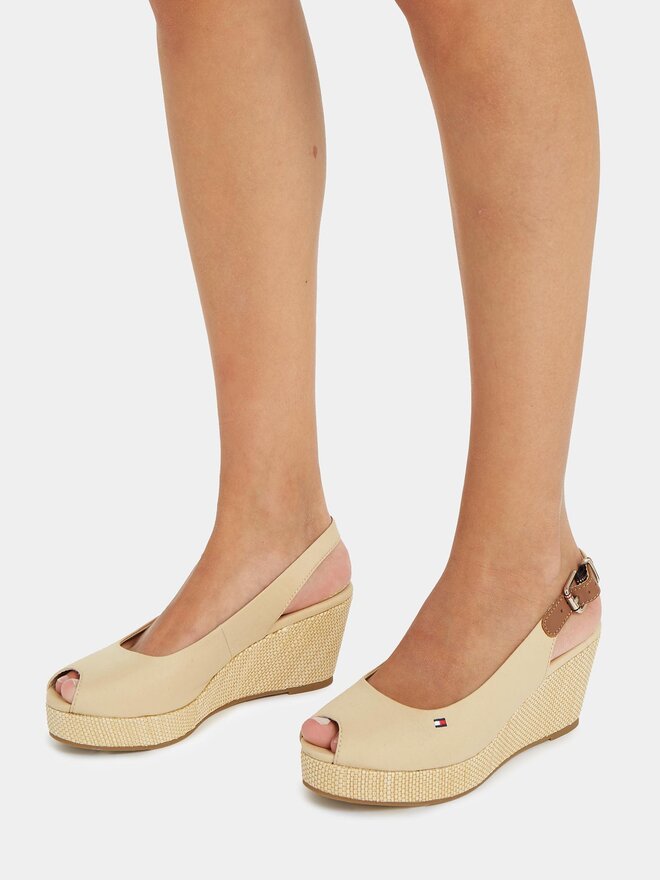 Tommy Hilfiger Espadrillas Tommy Hilfiger Iconic Elba Sling Back Wedge FW0FW04788 Beige